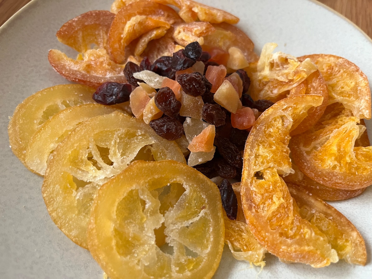 「酸味と甘さがクセになる!」【無印良品】ドライフルーツ食べ比べレビュー!