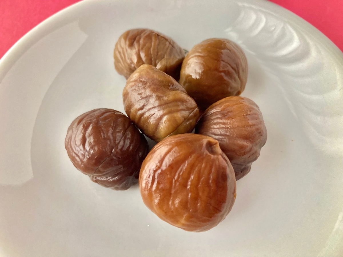 斬新な味わい!?【ファミマ先行販売・数量限定】栗と塩キャラメルの組み合わせが面白い!