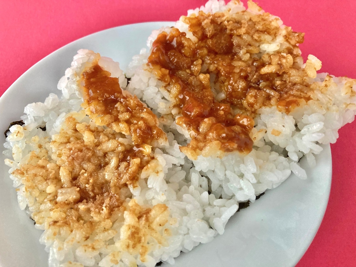 「めっちゃ美味しい!!」「ぎっしり感が良き!!」【ローソン】具!おにぎりの新作もボリューム満点!!