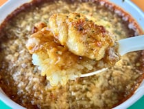 「馬鹿ウマい！」「もう一個買えばよかった！」【ローソン】あの名店ファン歓喜のチキン焼カレー