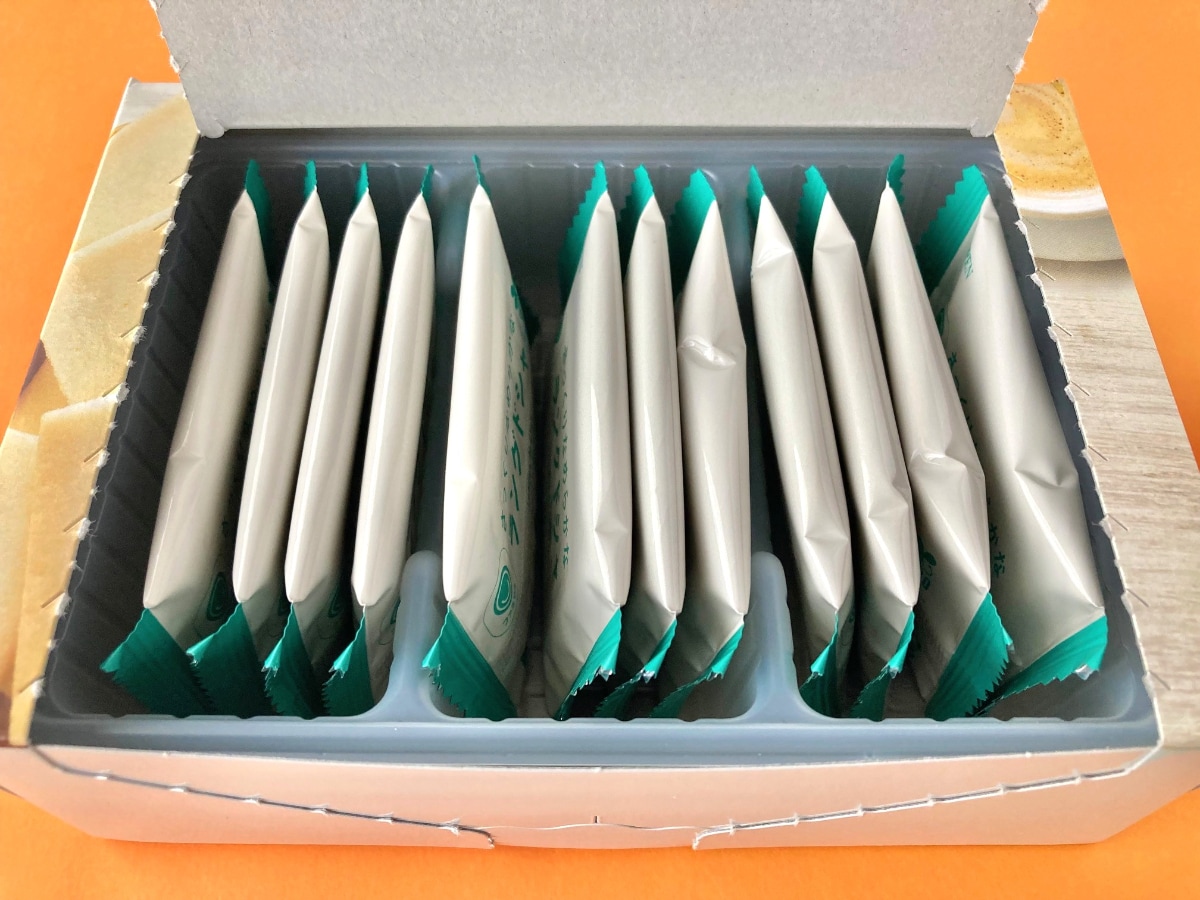 12枚も入っていて嬉しい!!クオリティ高い!!【ファミマ】軽い食感が美味しいラングドシャ