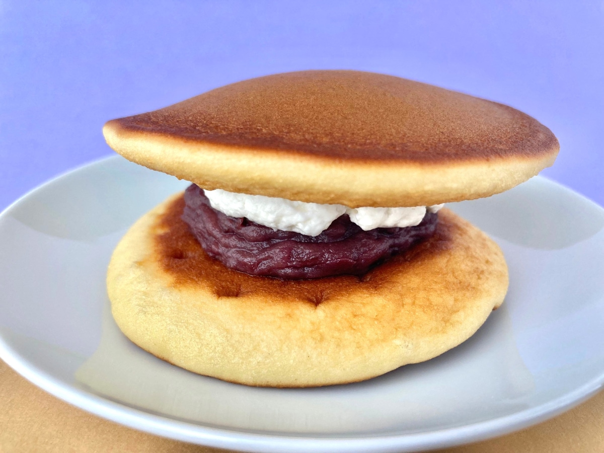 「王道ってすごい！！」「リニューアルでめちゃ美味しくなった！」【セブン】王道のどら焼きにファン歓喜！