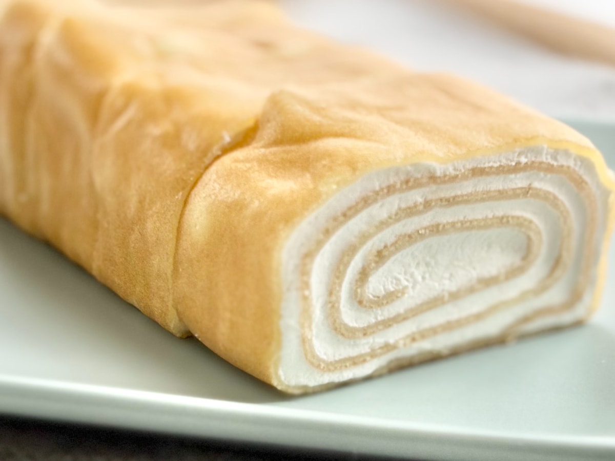 クリーム好きは要チェック!【セブン】一口サイズのスイーツを食べてみた