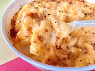 チーズとマカロニはウマいに決まっている！？【ファミマ】濃厚な味わいの新作グラタン