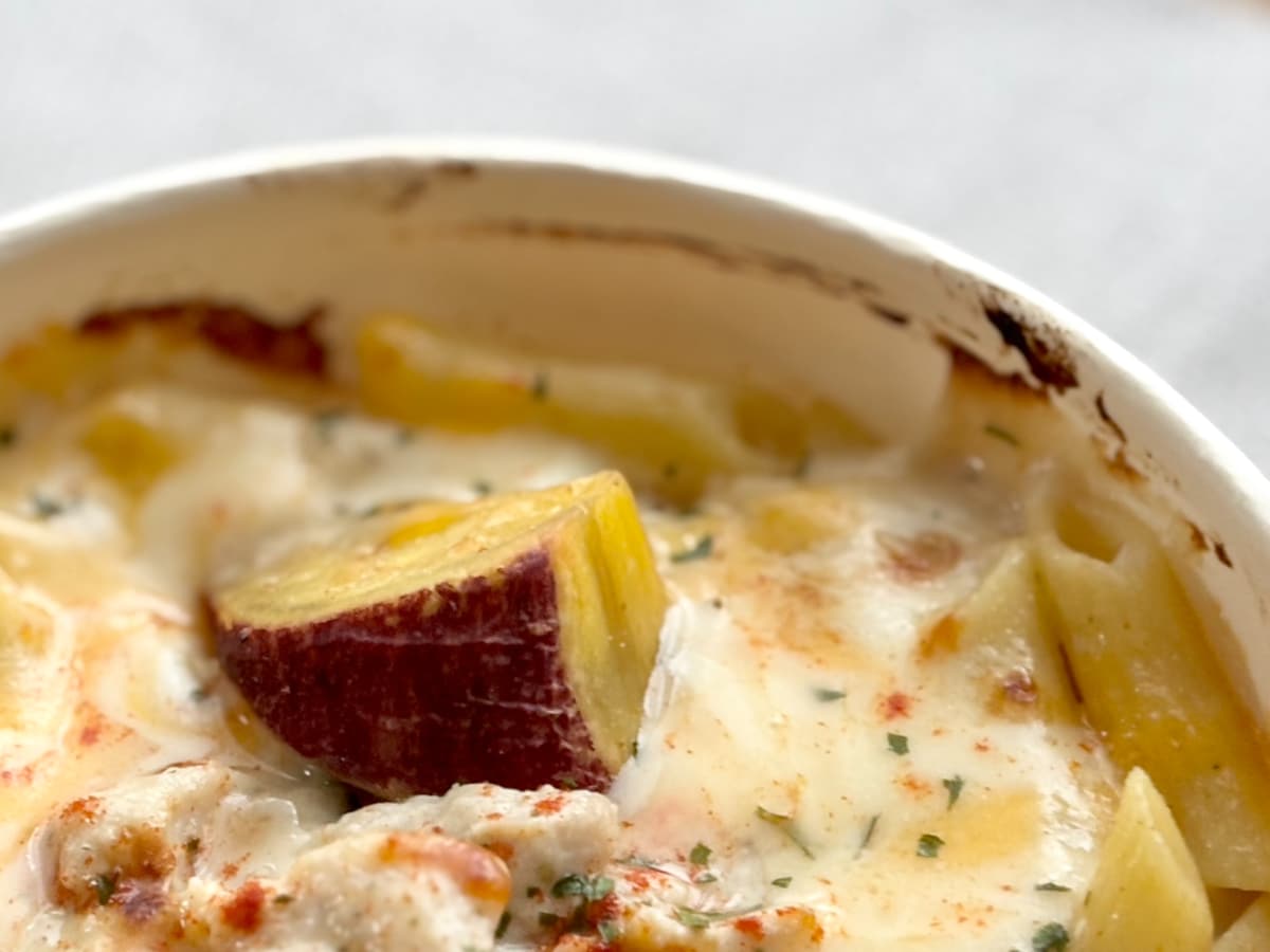 スパイスが意外ときいてる！【ファミマ】秋にぴったりなグラタンが登場