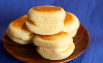 ふわっふわで甘い。コスパも抜群の【セブン】ワンハンドスイーツ