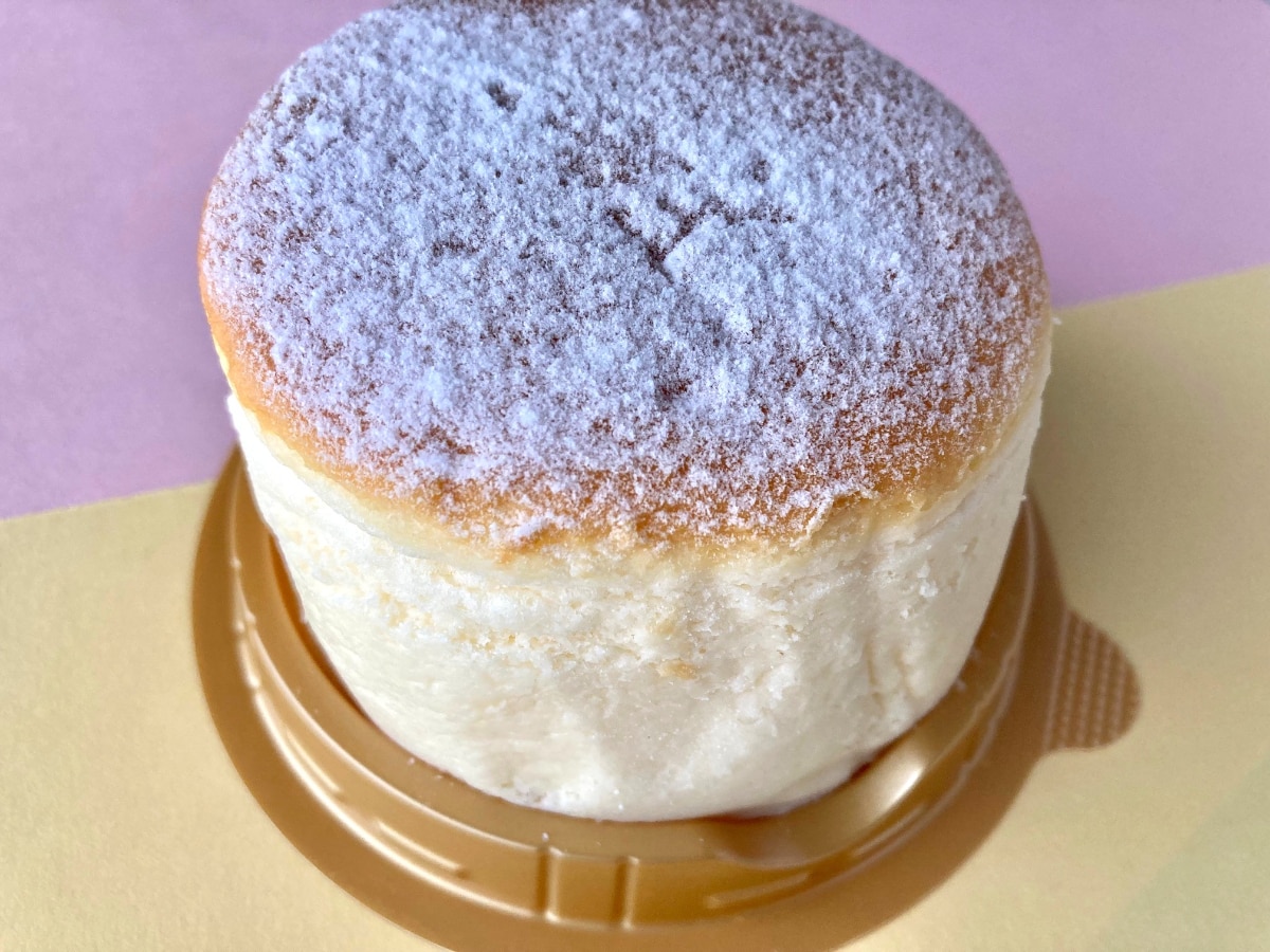 「コンビニとは思えない！」「満たされる！」【セブン】の新作スフレのクオリティにビックリ