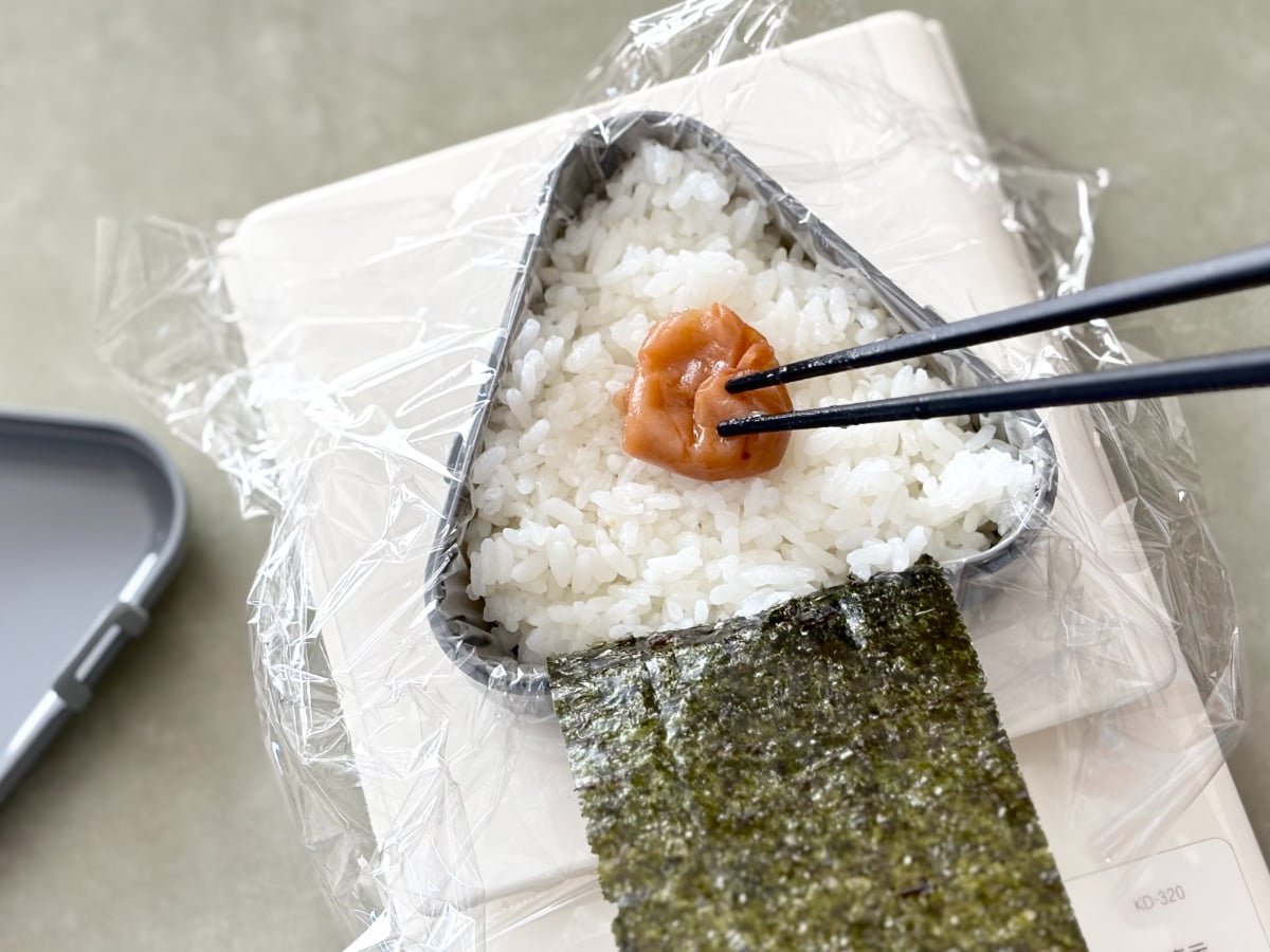 100均のおにぎりケースが超便利!【ダイソー・セリア・キャンドゥ】シリコンタイプや小さめサイズも