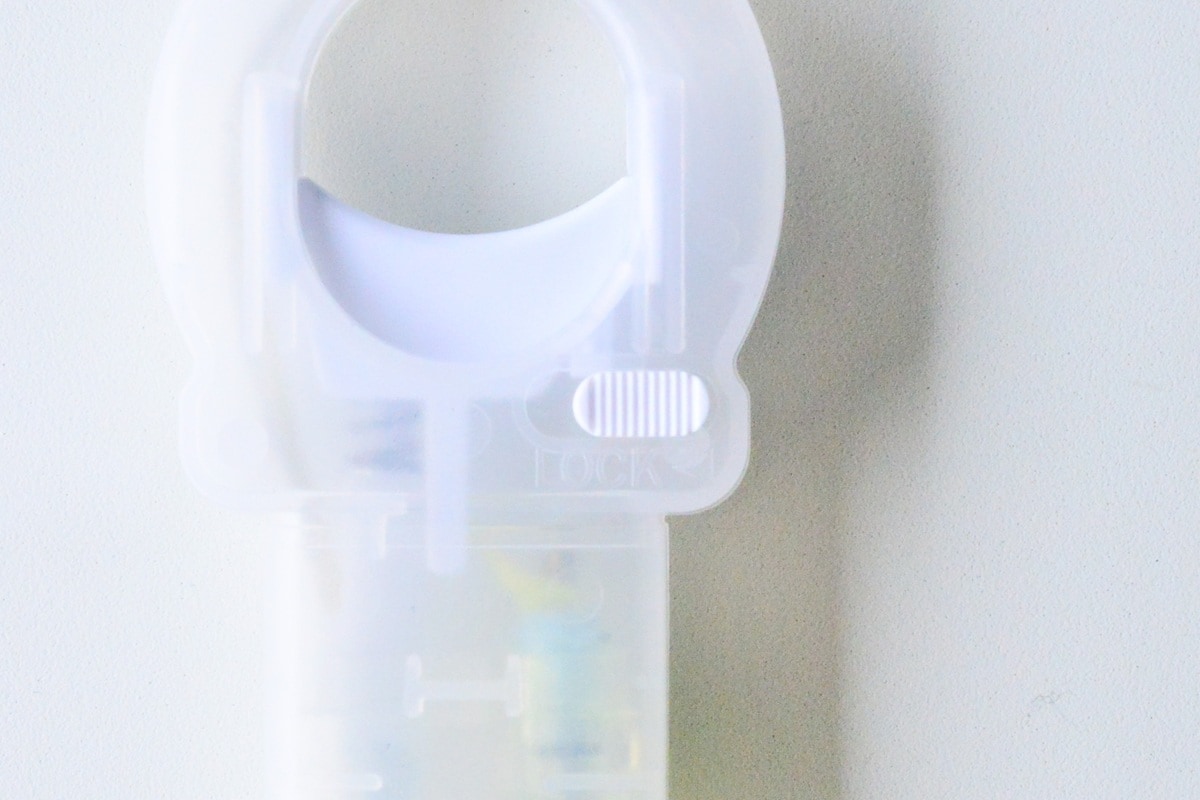 【100均】着火ライターのおすすめ8選｜チャッカマンとの違いも紹介