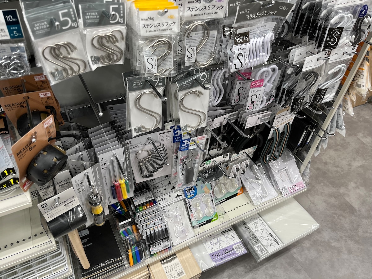 100均キャスターの売り場はどこ?ダイソー・セリア・キャン★ドゥの商品を買ってみた!