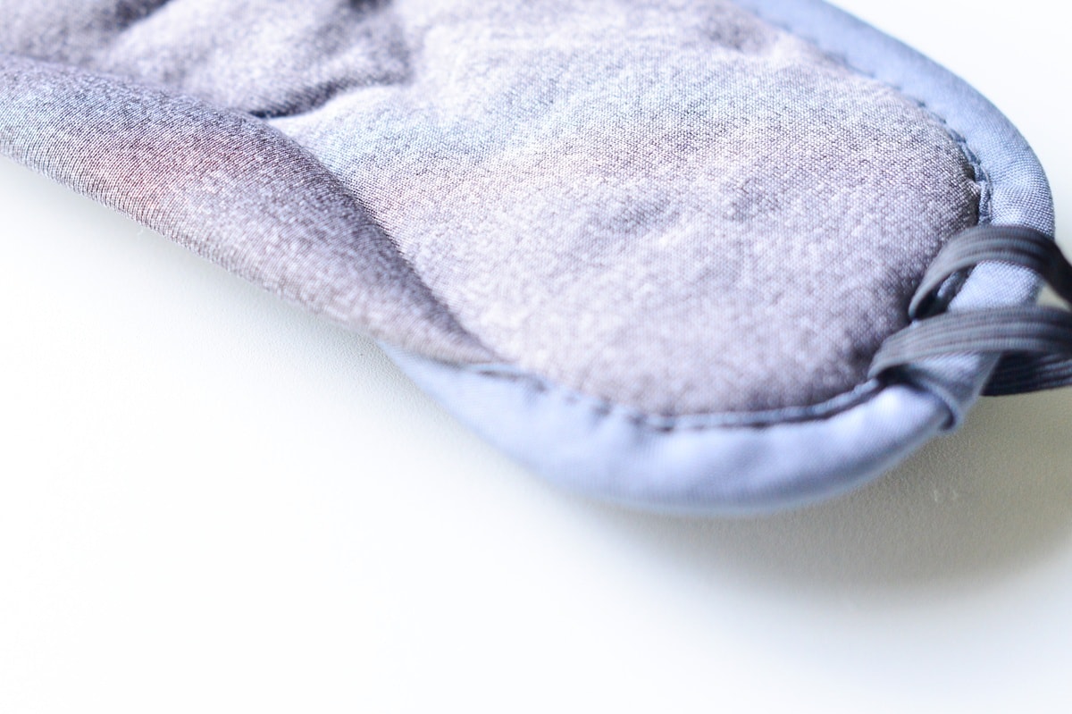 100均のアイマスクおすすめ8選【セリア・キャンドゥ・ダイソー】