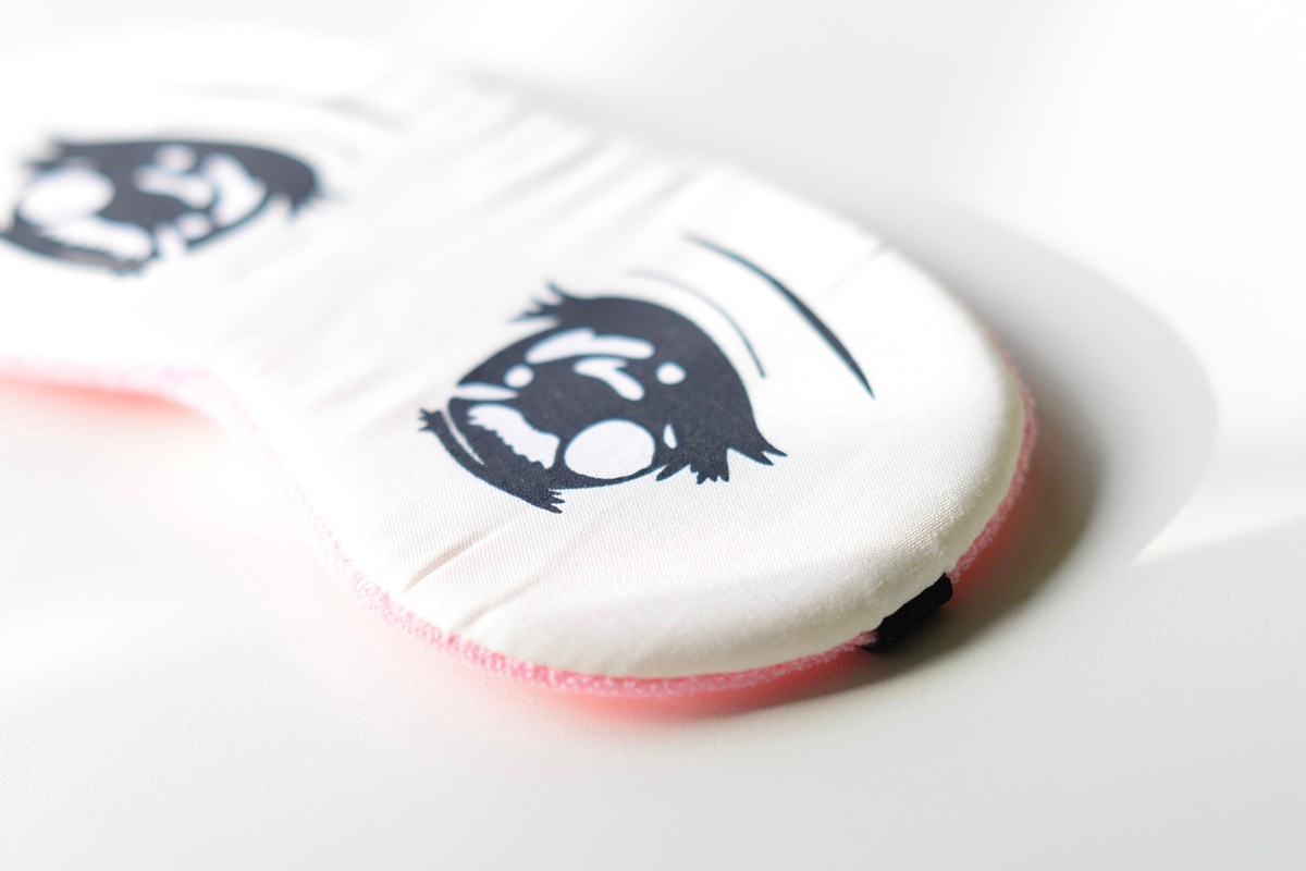 100均のアイマスクおすすめ8選【セリア・キャンドゥ・ダイソー】