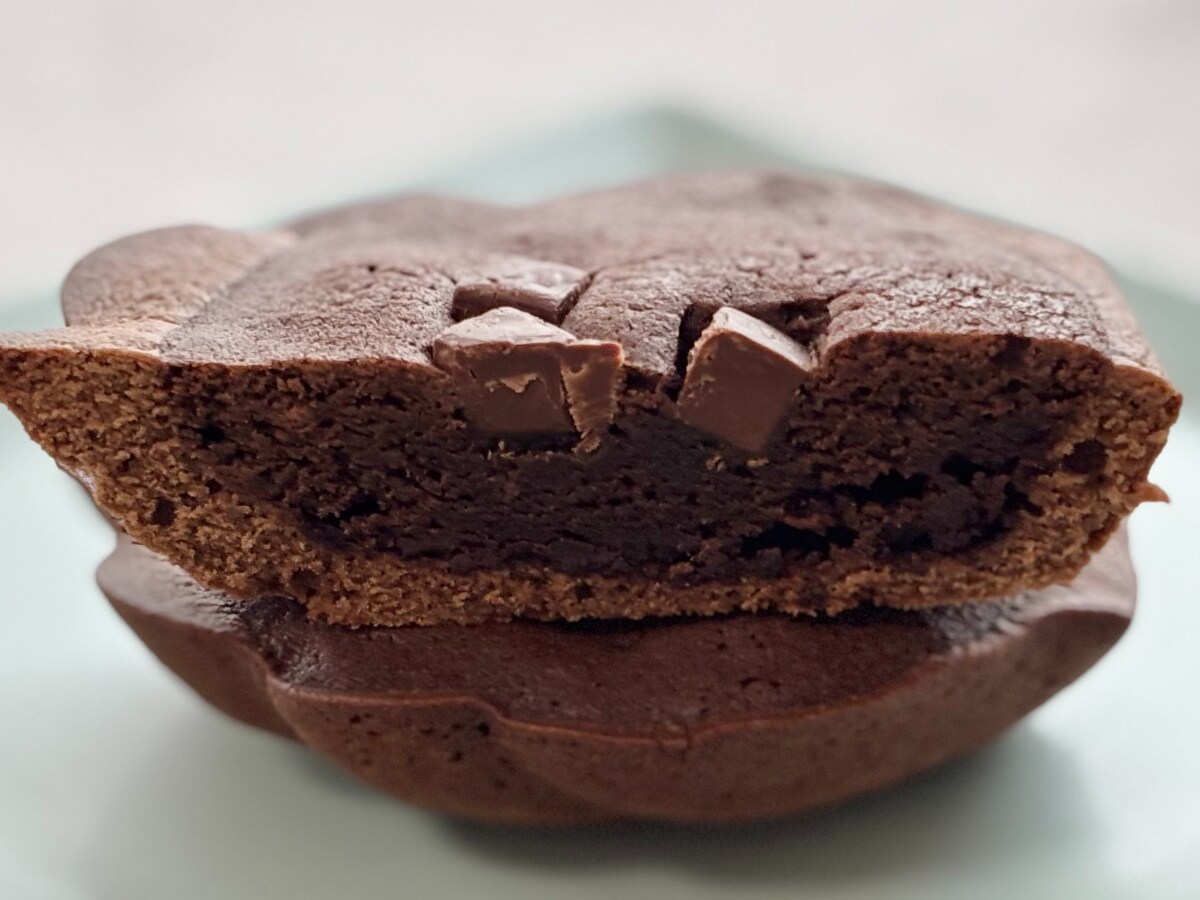 「ビター」「周りカリカリ、中しっとり」【ファミマ】の数量限定おやつ