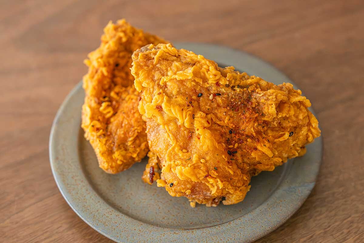 美味しいチキン ケンタッキー】新商品、ピリ辛・ザクザク系の味わい深さにハマる