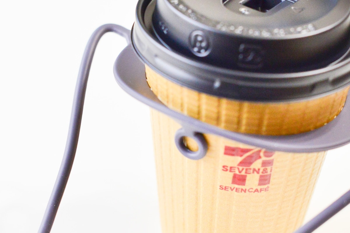 100均【セリア・キャンドゥ】のドリンクホルダーが持ち歩きに超便利!