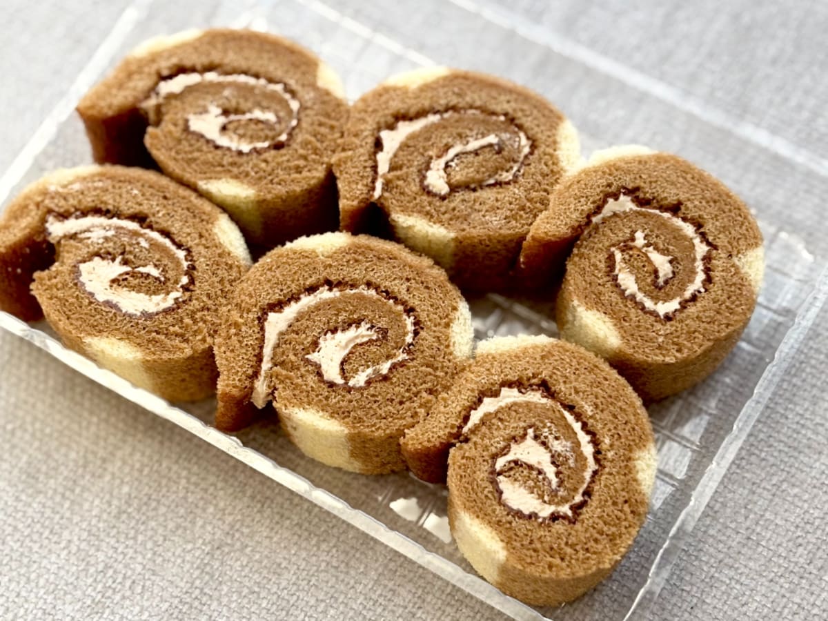 大人のティータイムにぴったり!【ファミマ】1個28円のほろ苦ケーキ