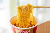 ヒットの予感【今週の新作カップ麺】「麻辣湯麺」がスパイス効きまくりで最高