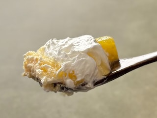 底が一番濃厚！【ファミマ】の大きいパフェは最後まで食べ切る価値あり