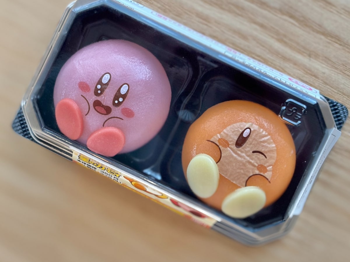 かわいくて「食べるのを躊躇」?【ファミマ】と人気キャラのコラボおやつ