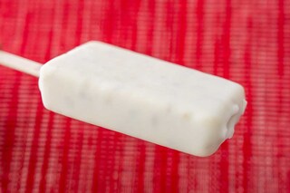 まさかの焼き菓子を表現【セブン】新感覚アイスがガチで美味い