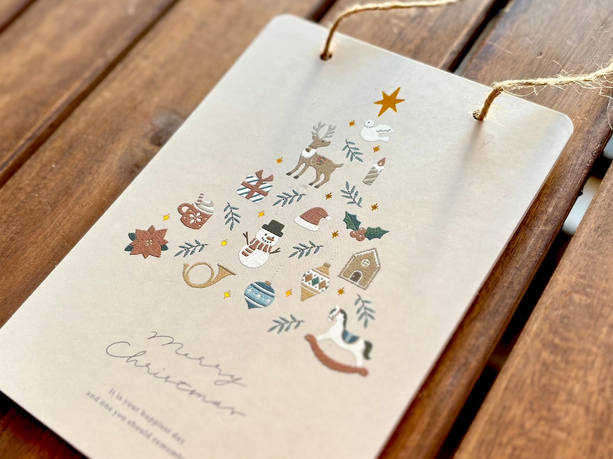 【2025】100均のクリスマスグッズが可愛すぎて大優勝♡手作りリースの作り方も紹介