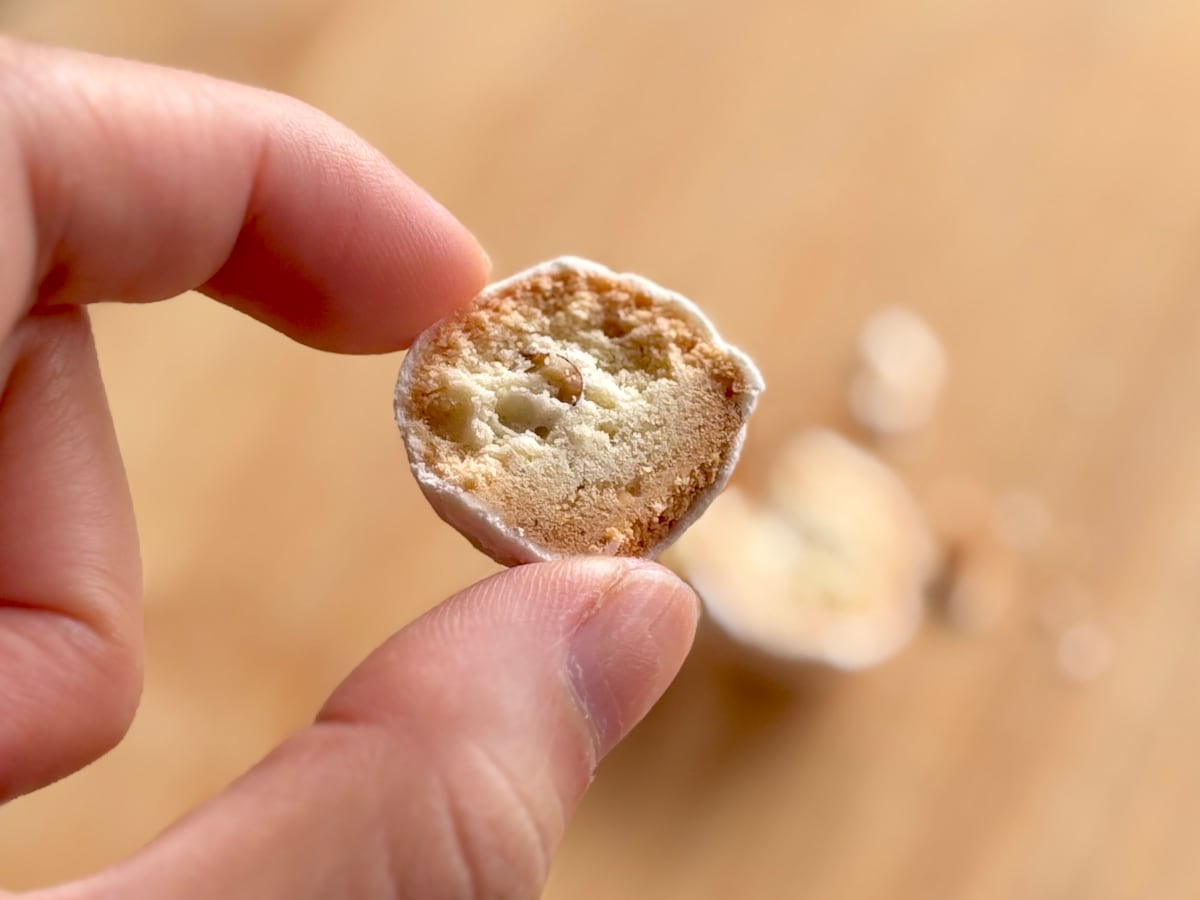 サクホロ食感がたまらない♡【無印良品】人気のフランス菓子が限定パケで登場!