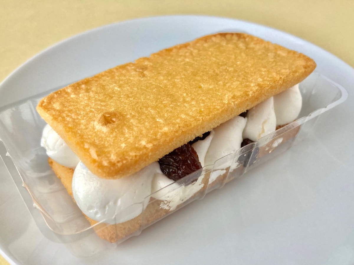 洋菓子店並みのクオリティ!【ローソン】味わいも香りもGOODなレーズンサンド