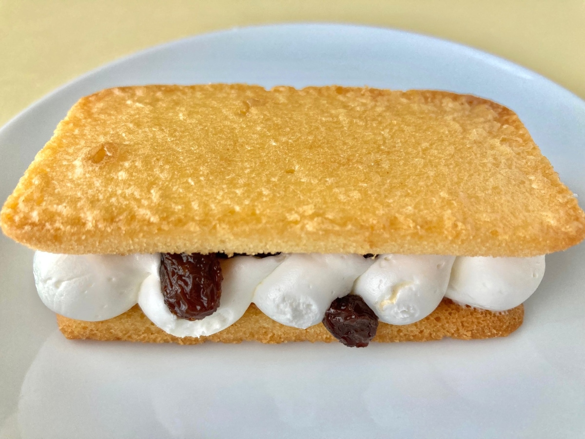 洋菓子店並みのクオリティ!【ローソン】味わいも香りもGOODなレーズンサンド