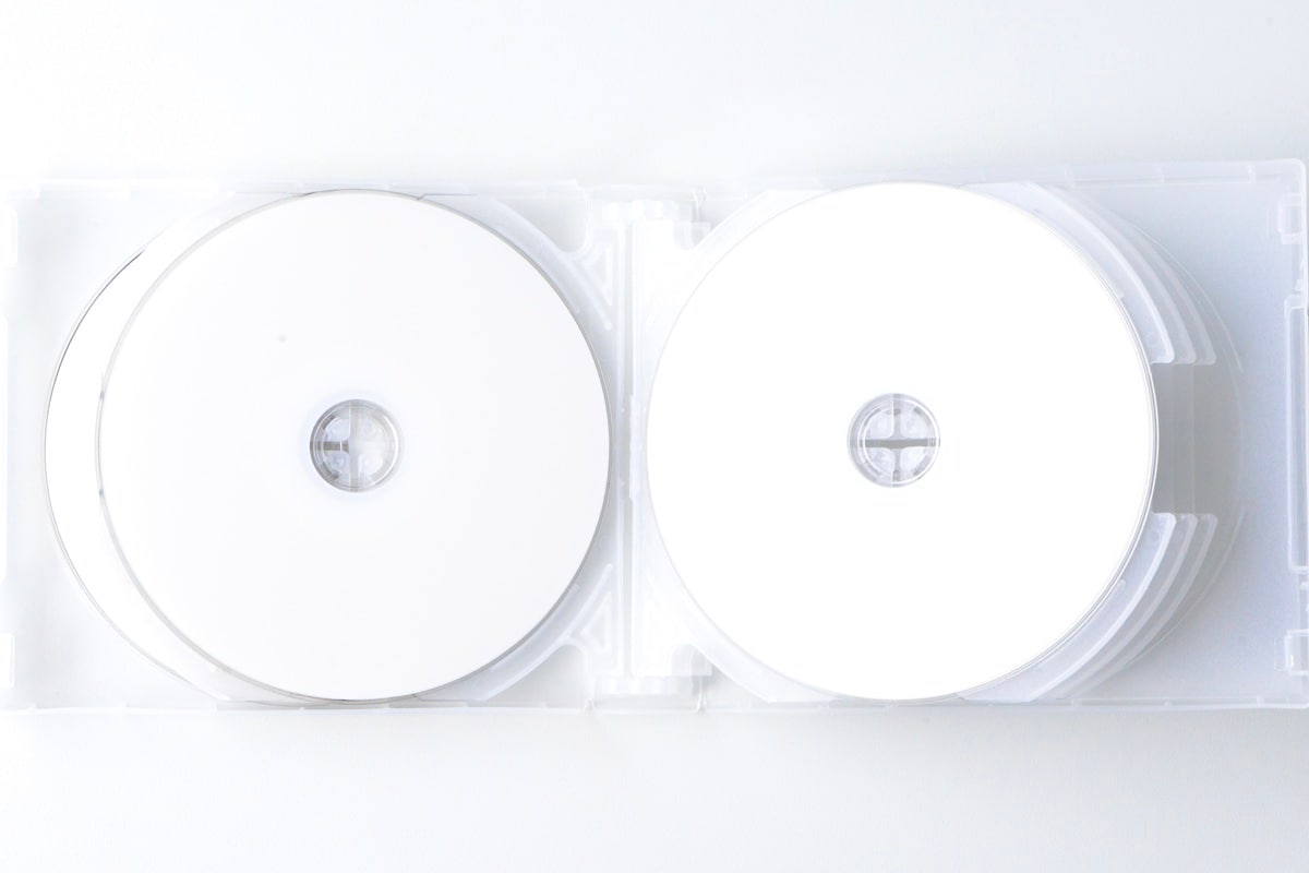 【キャンドゥ】のCD・DVDケース