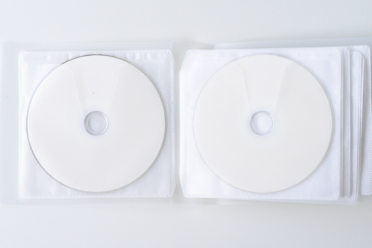 【キャンドゥ】のCD・DVDケース