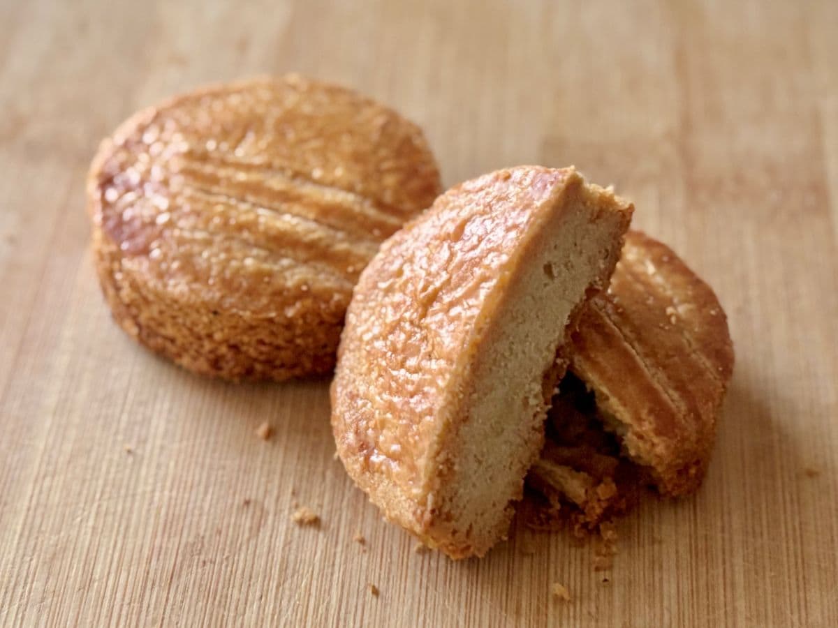 厚焼き生地とバターがたまらん♡【無印良品】フランス伝統焼き菓子がウマすぎる