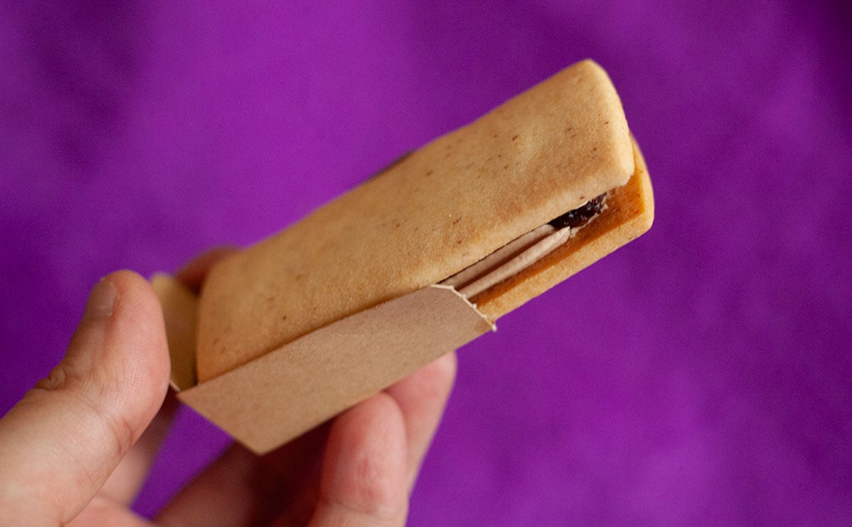 香りがよすぎる！【ファミマ】の“大人スイーツ”が贅沢な気分にさせてくれました