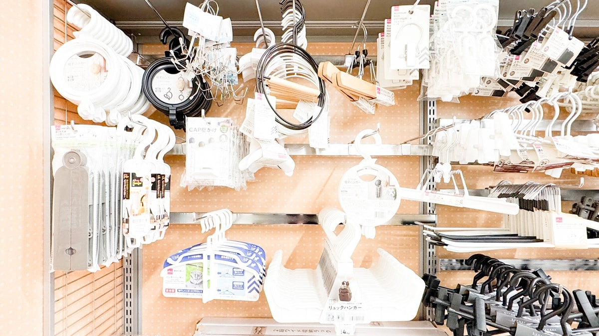 100均の折りたたみハンガーが超便利【セリア・ダイソー・キャンドゥ】