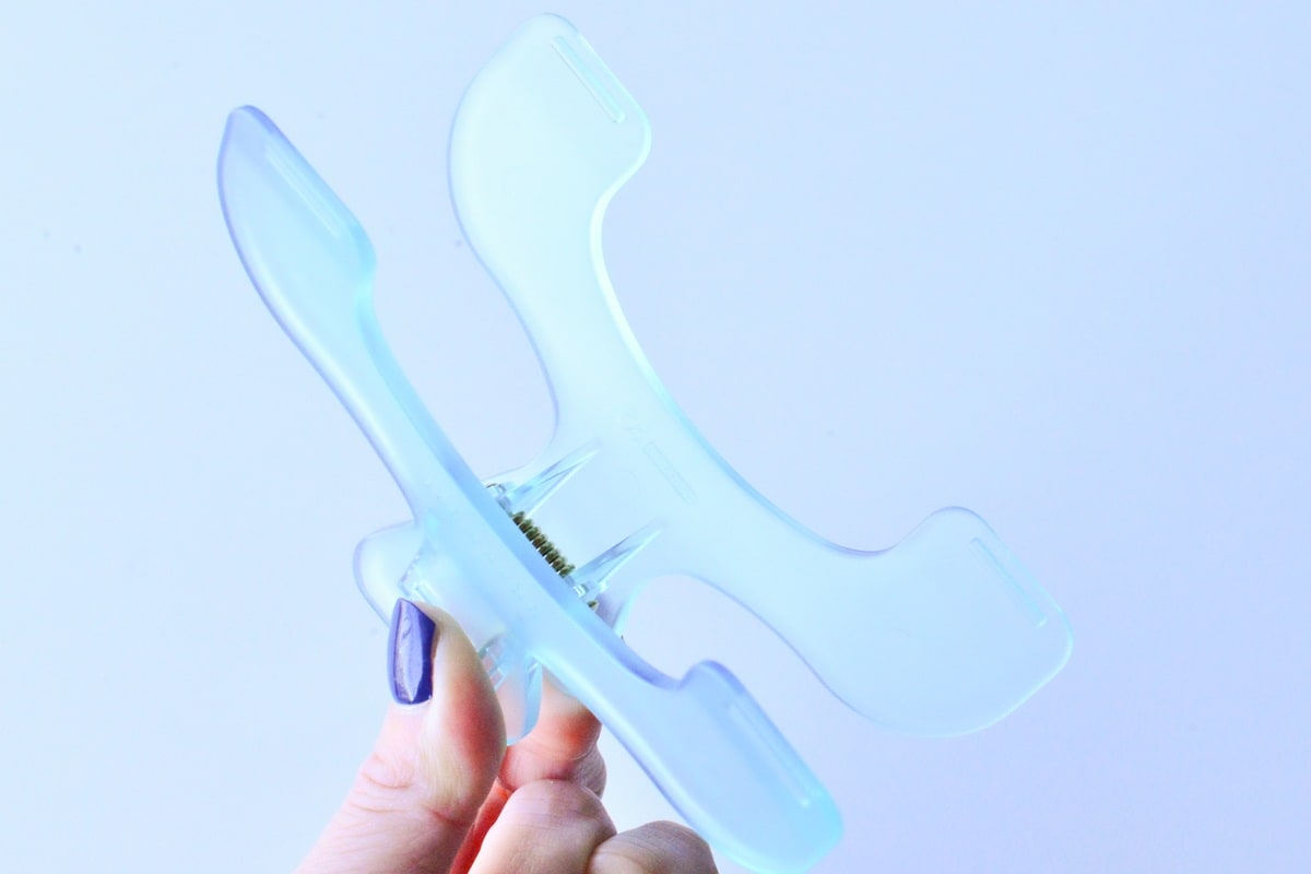 100均にブッククリップは売ってる？「ウカンムリクリップ」との違いは？