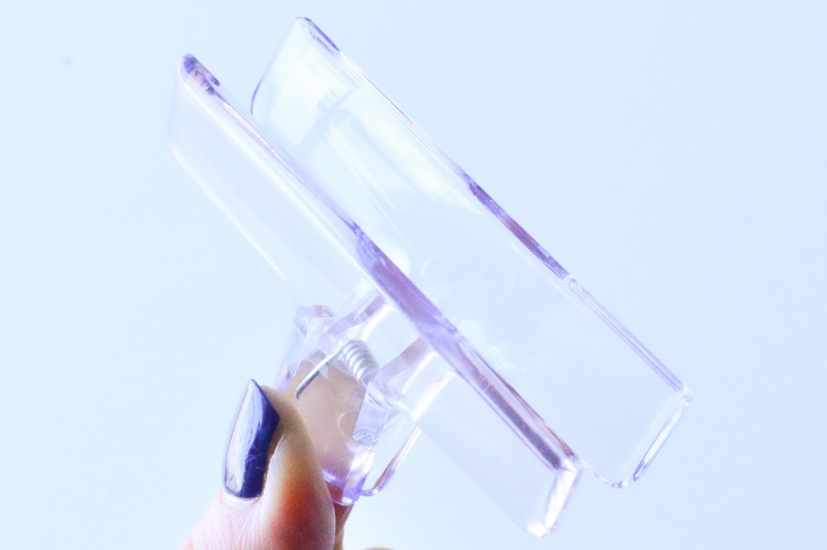 100均にブッククリップは売ってる?「ウカンムリクリップ」との違いは?