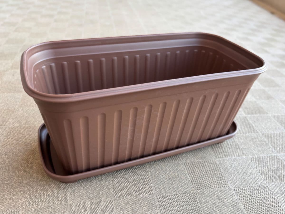 100均の植木鉢おすすめ5選！素焼きや陶器ならおしゃれで高見え♡