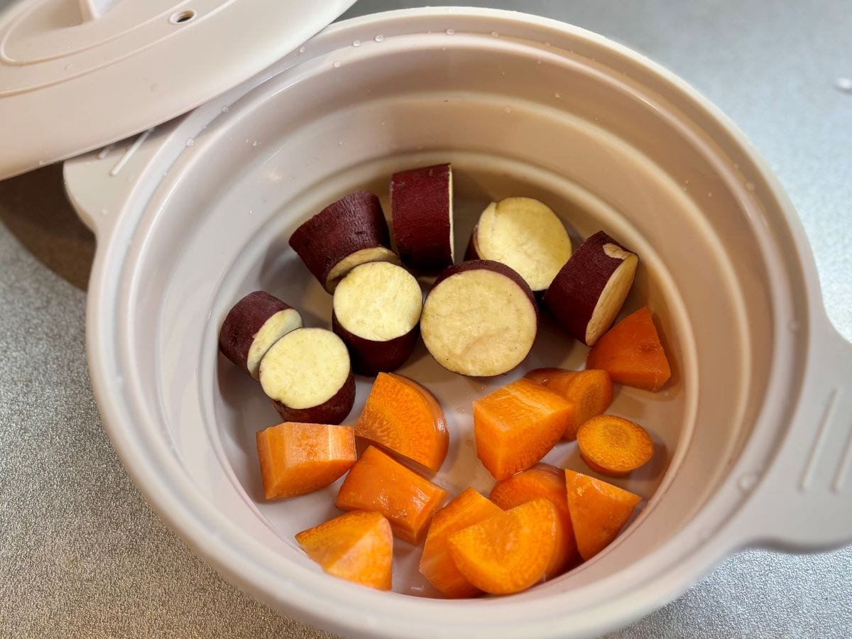 100均の蒸し器が超使える!さつまいもを蒸してみたら…えっ、こんなに美味しいの!?