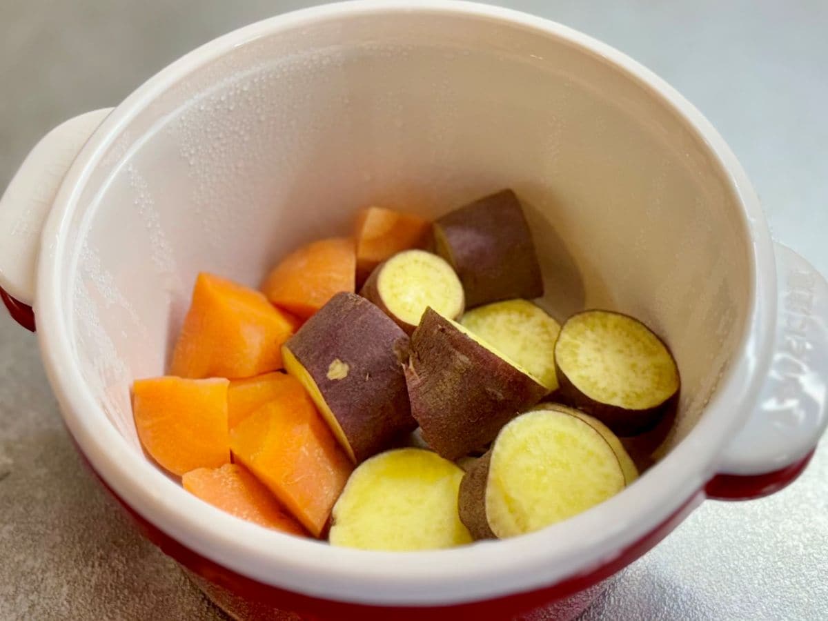 100均の蒸し器が超使える!さつまいもを蒸してみたら…えっ、こんなに美味しいの!?