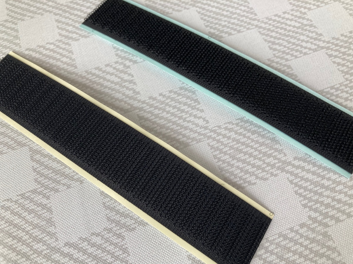 マジックテープは100均で買える?どこにある?|両面テープで使いやすい!強力タイプや丸型も紹介