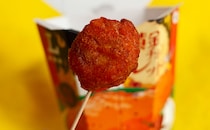 【辛さ注意】『からあげクン』の新作、思ったよりも辛くてびっくりした