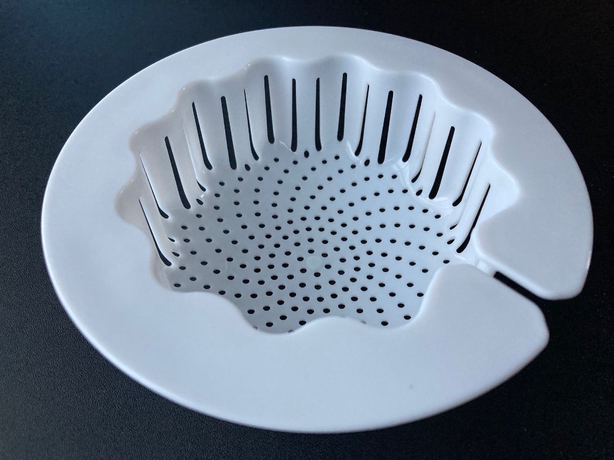 種類が豊富!排水溝ゴミ受けは100均で|ステンレス製や洗面台用にも注目