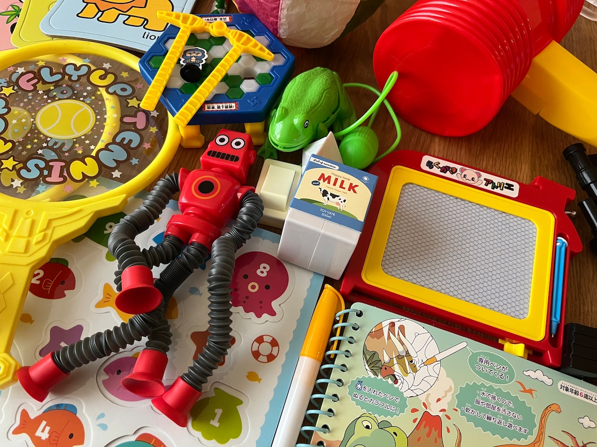 100均おもちゃを13個買ってきた！赤ちゃんから小学生まで楽しめる人気商品を紹介