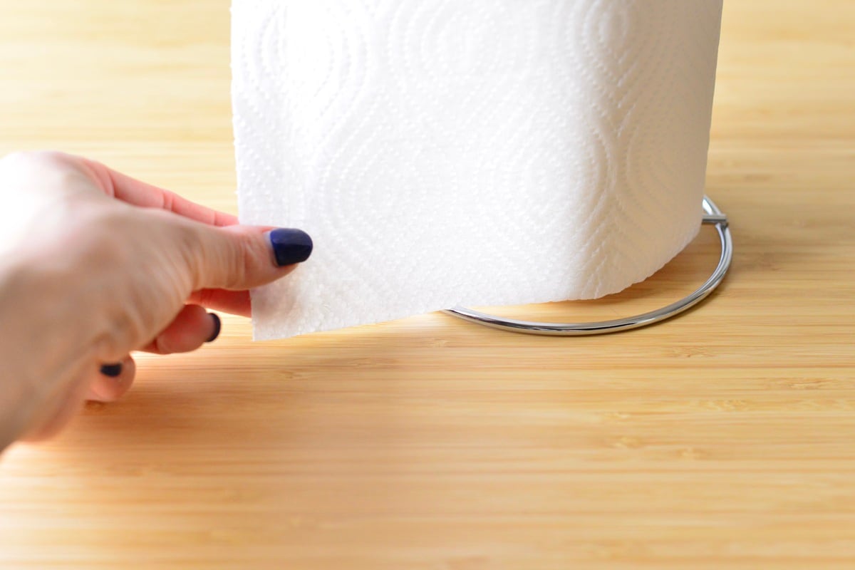 【100均】キッチンペーパーホルダー5選！セリア・ダイソー・キャンドゥ