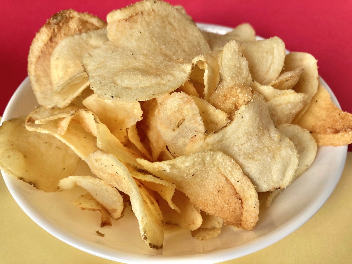 味が濃くてビールが進む!?【ファミマ】旨味ばっちりのポテトチップス