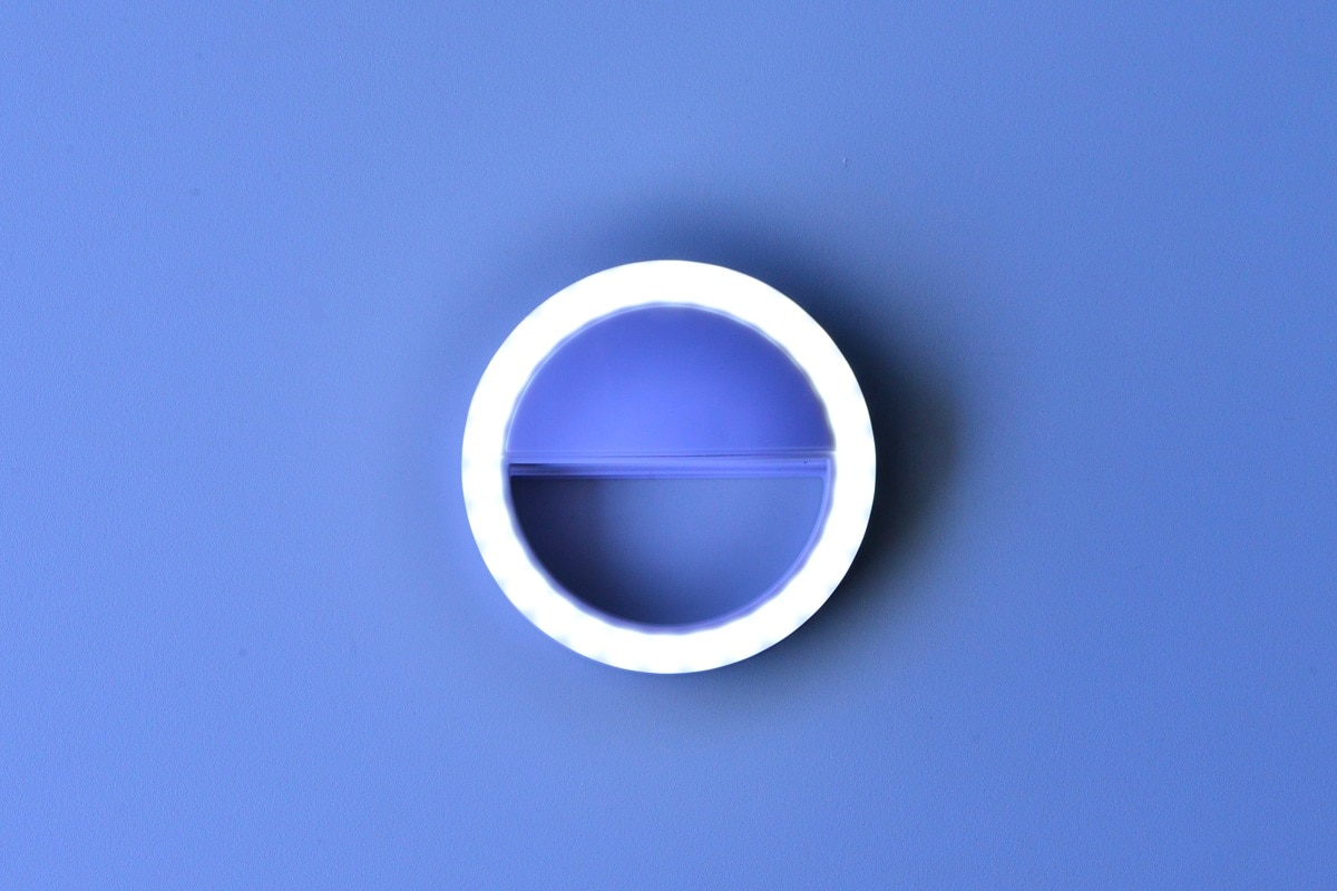 リングライトは100均で売ってる?ダイソー・セリア・キャンドゥを調査