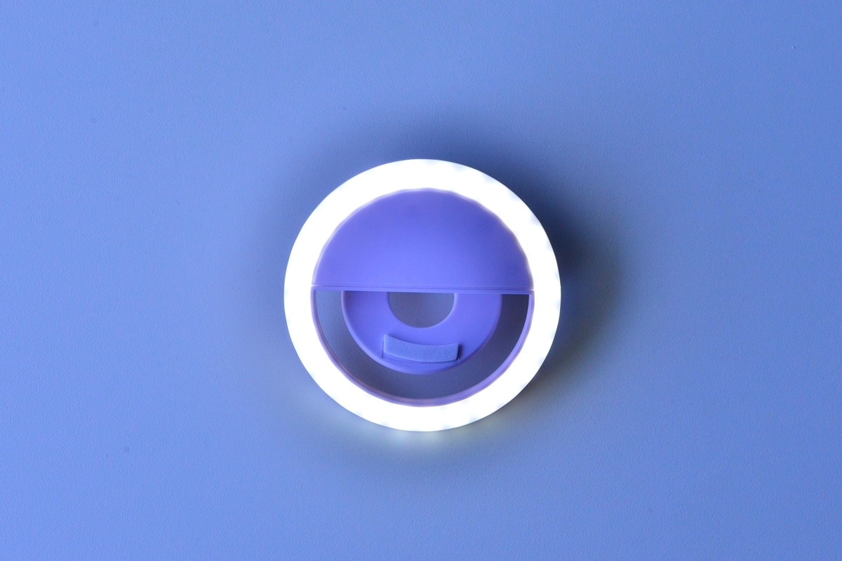 リングライトは100均で売ってる?ダイソー・セリア・キャンドゥを調査