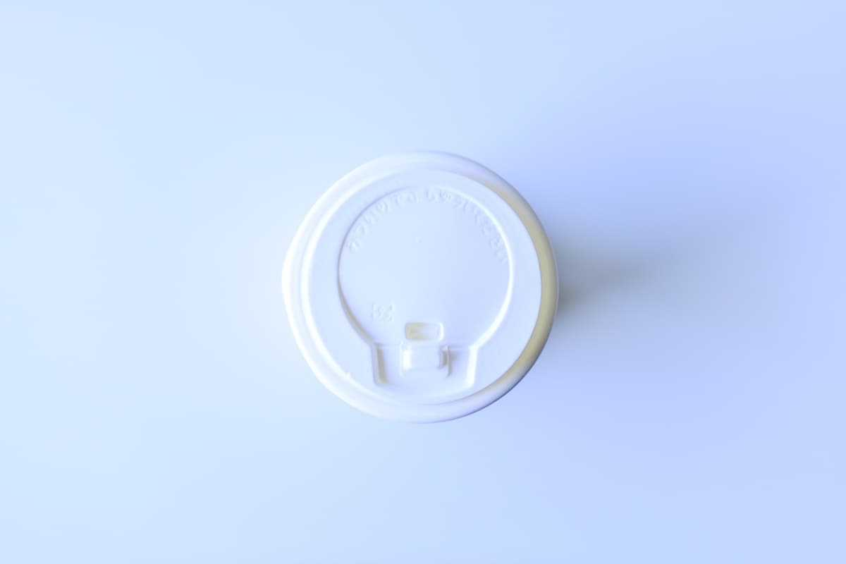 100均「紙コップ」が超優秀で使える!【セリア・キャンドゥ・ダイソー】