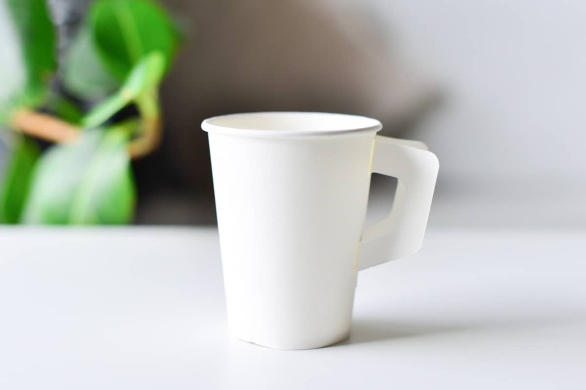 100均「紙コップ」が超優秀で使える!【セリア・キャンドゥ・ダイソー】