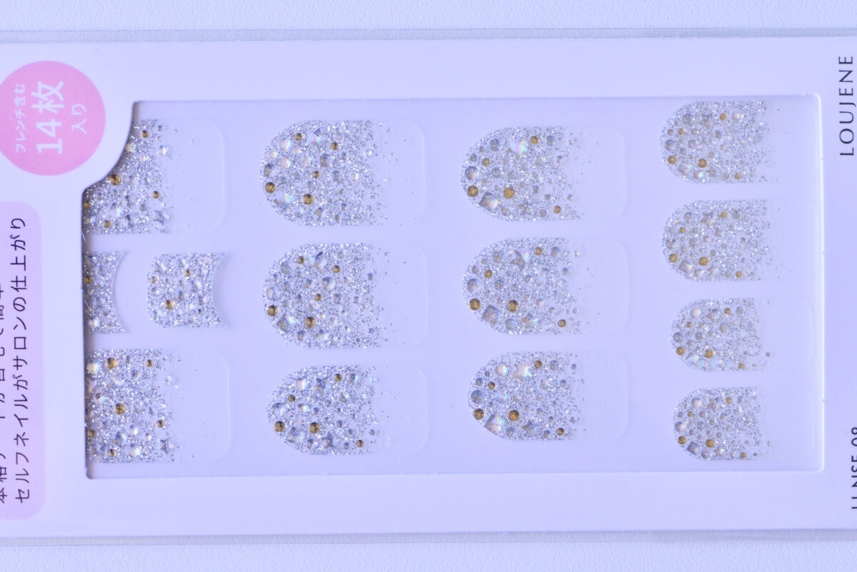 【100均】セルフネイル大特集！ジェルネイルのやり方＆おすすめデザインも