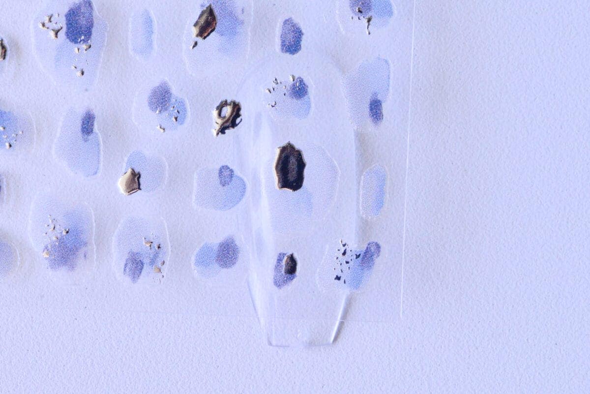 【100均】セルフネイル大特集！ジェルネイルのやり方＆おすすめデザインも